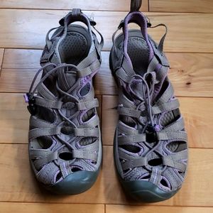 Keen Womens size 8.5